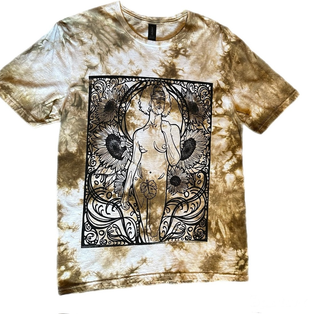 NWOT Hand Dyed Graphic Tee with Artistic Nude Print - Size M